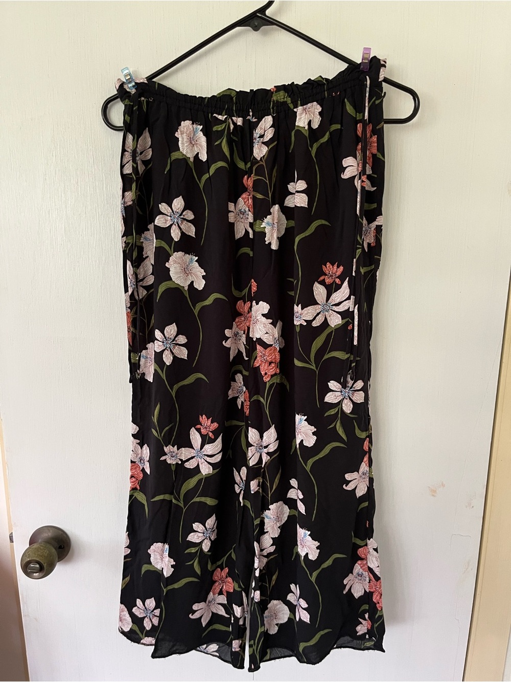 Shade & Shore Black Floral Wide-Leg Jumpsuit